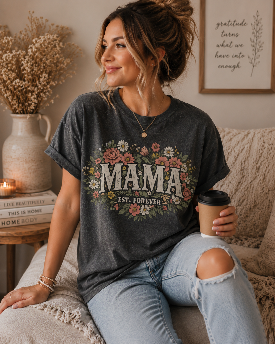 Mama Est. Forever Floral Shirt – Vintage Wildflower Mom Tee, Botanical Graphic T-Shirt, Mother's Day Gift for Mom